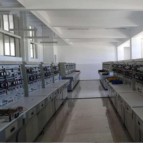 厂家生产及销售各种fcwx083型维修电工实训考核装置电工操作台电工